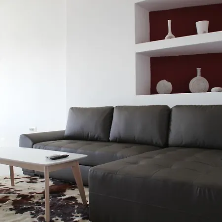 Lampuka Apartment *